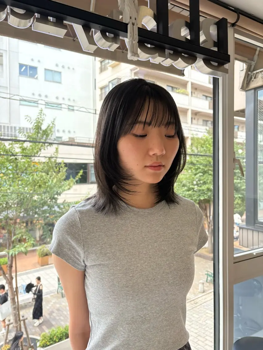ミディアム レイヤーカット カット ヘアカラー 菅沼 紀世/顔周りレイヤーのヘアスタイル
