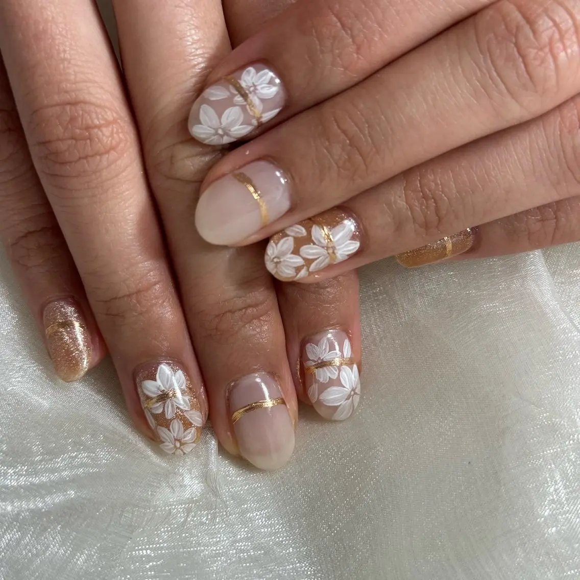 ネイル ハンドネイル salon Hush Hushのネイルデザイン