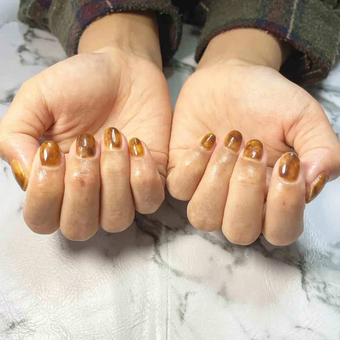 ネイル べっ甲ネイル Momo nailsalonのネイルデザイン