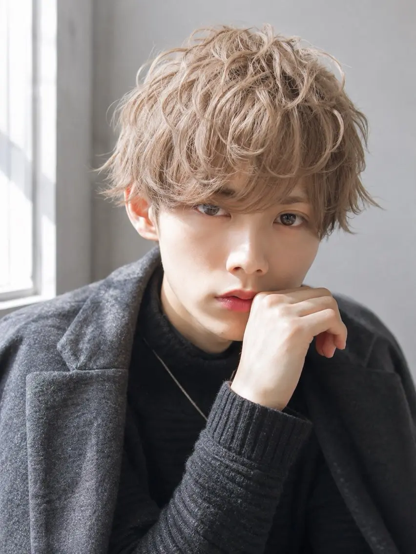 カラー メンズ 水 川のヘアスタイル