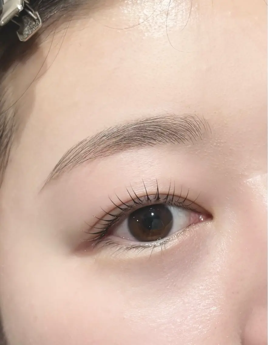 マツエク・マツパ 一重×まつ毛パーマ マツパ 似合わせ眉 🤍Mioの眉毛・アイブロウイメージ