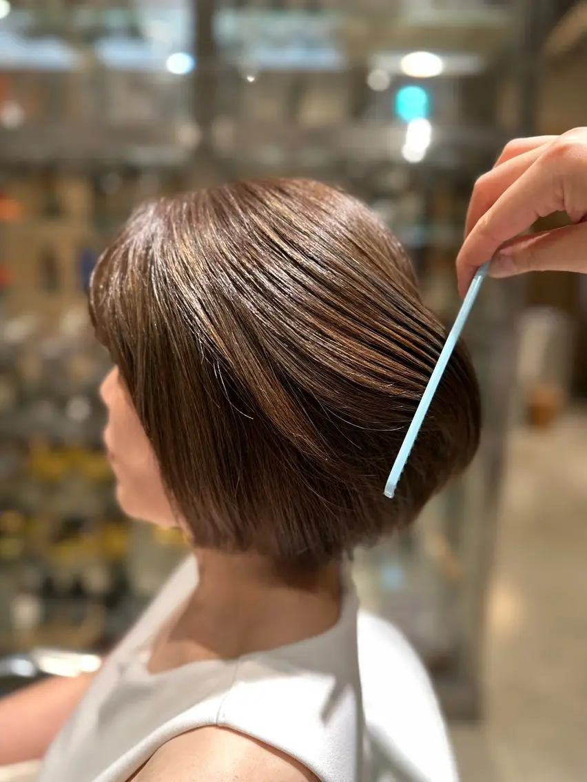 カラー ハイライトカラー 山田 麻海のヘアスタイル