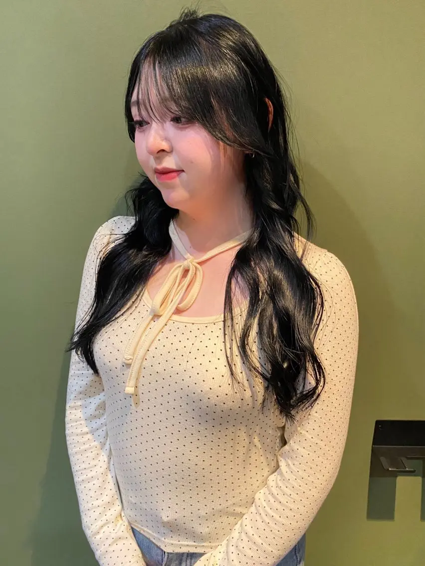 ロング カラー ブリーチ カット ヘアカラー トリートメント mai / linoah˚✧のヘアスタイル