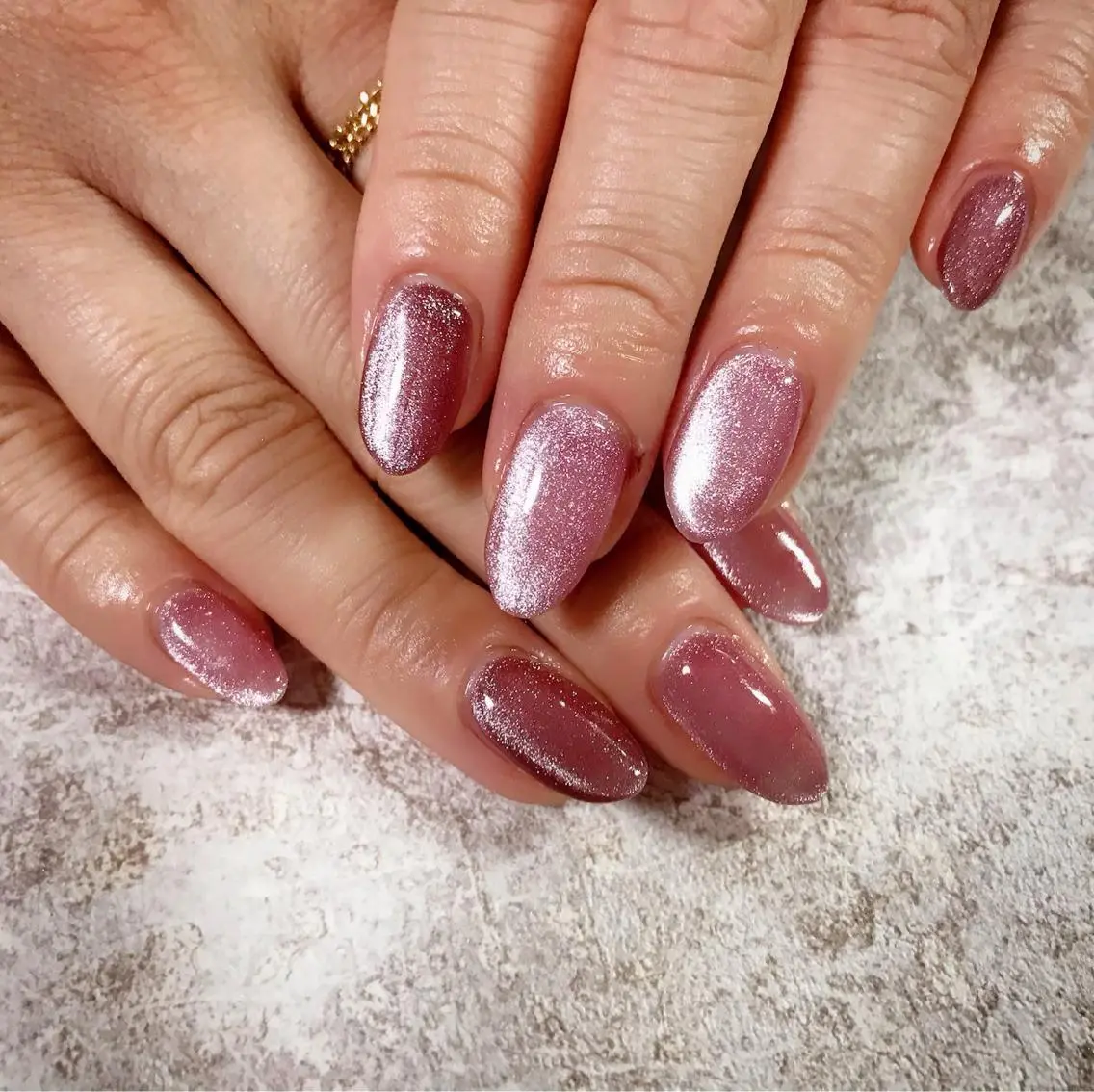 ネイル キラキラネイル マグネットネイル ハンドネイル mogunail &blowのネイルデザイン