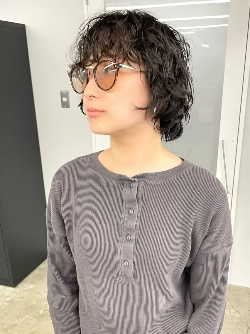 パーマ ボブ ウルフカット 末永 晃久のヘアスタイル