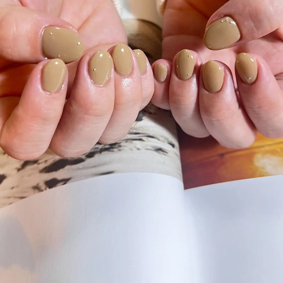 ネイル アートネイル ワンカラーネイル シルバー シンプルネイル 冬ネイル pointillé .ayaのネイルデザイン