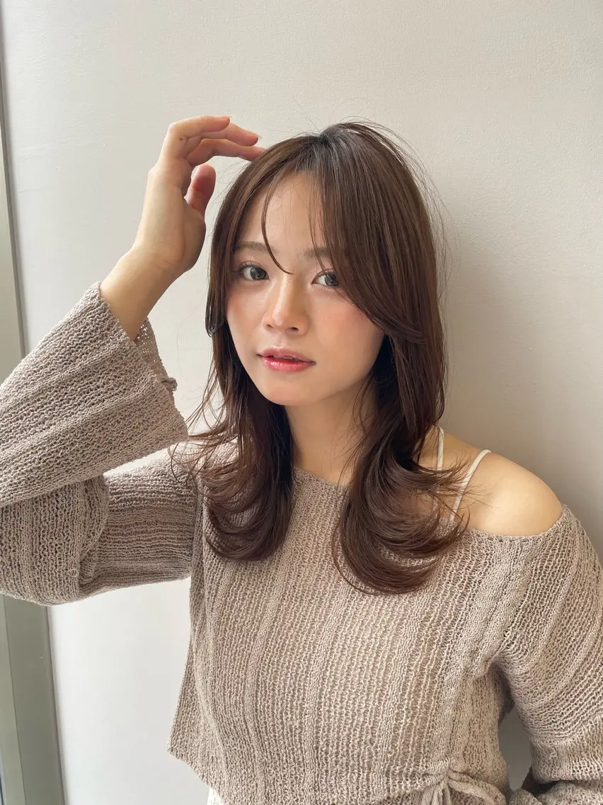 セミロング カット ヘアカラー トリートメント レイヤー×顔周 り×髪質改善/MIUのヘアスタイル