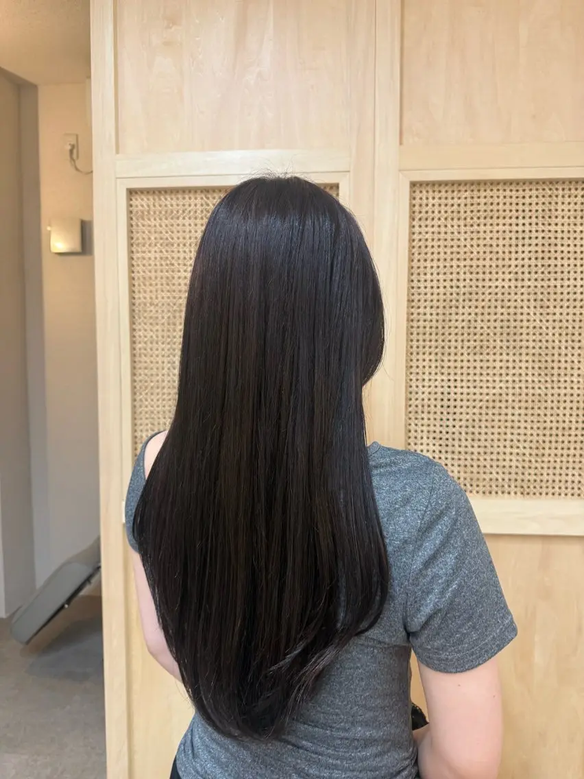ロング ヘアカラー 秋田 未宇のヘアスタイル