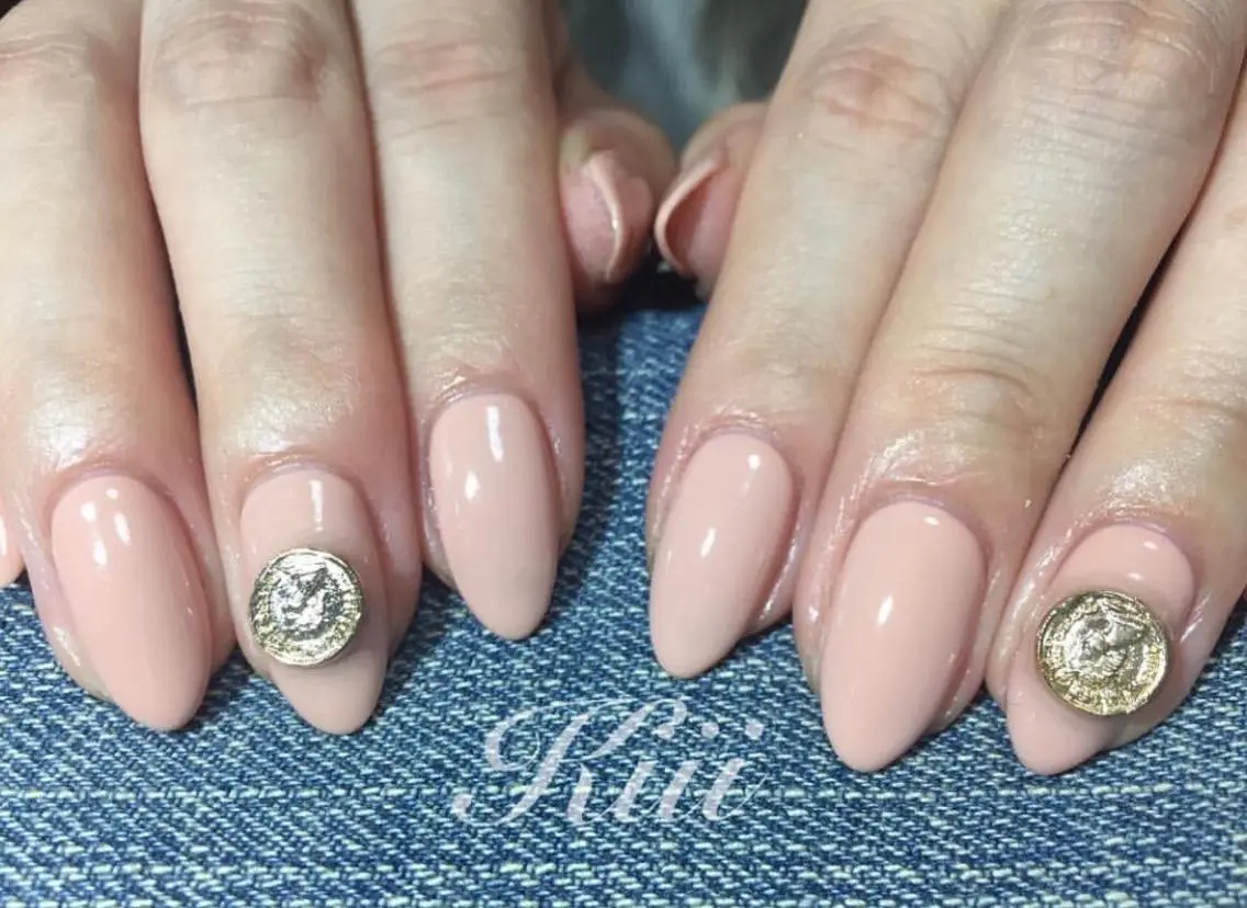ネイル ハンドネイル フットネイル kiii.__ ✴︎*のネイルデザイン