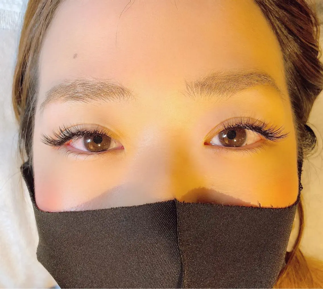 マツエク・マツパ ボリュームラッシュ ALBA eyelashのマツエク・マツパデザイン