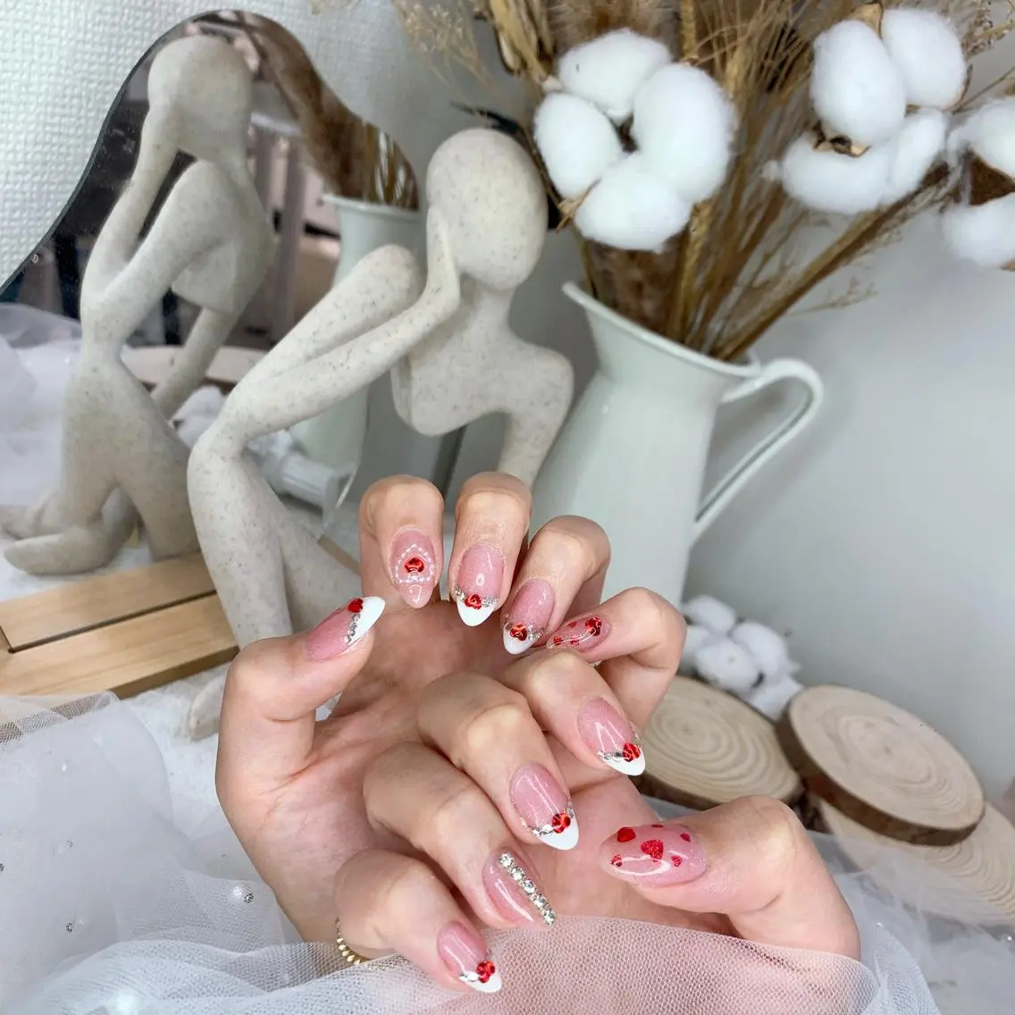 ネイル ハンドネイル DG nailのネイルデザイン