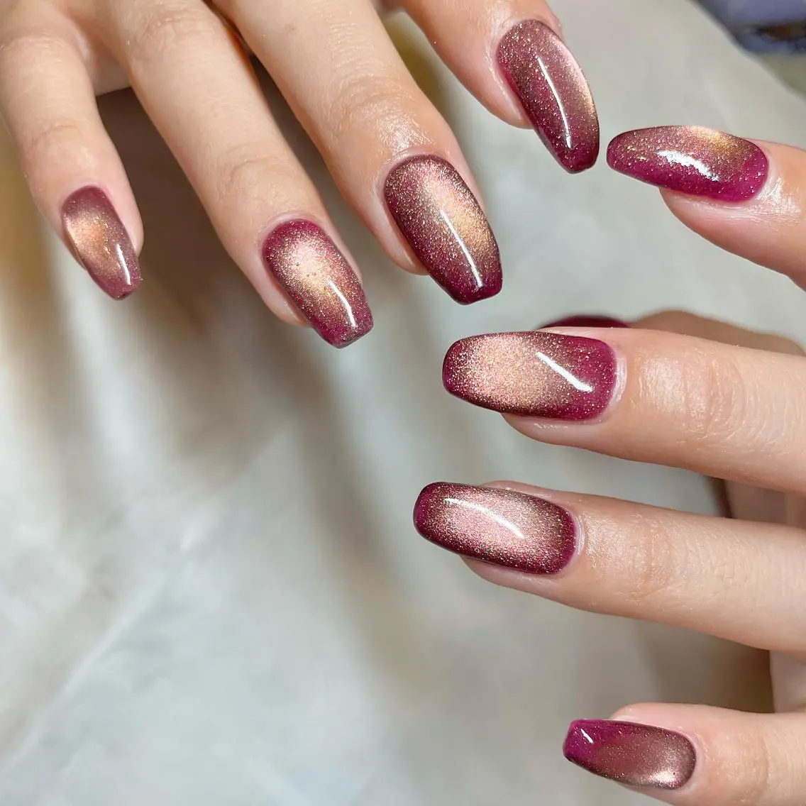 セミロング カラー パーマ ヘアアレンジ メンズ キッズ ネイル マツエク・マツパ アイブロウ カシス ピンクカラー カラーマツエク マグネットネイル ピンク el. by Aoのネイルデザイン