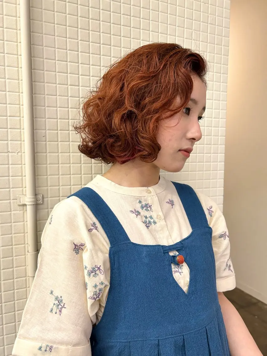 ミディアム カラー ヘアカラー 7Bridge 滝内ひよりのヘアスタイル