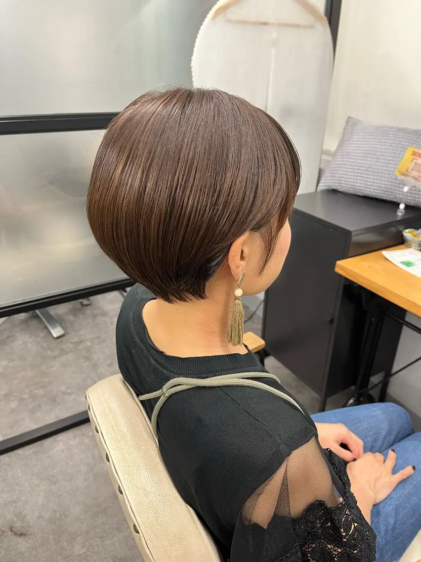 ミディアム カラー ヘアアレンジ メンズ ミディアムパーマ メンズバレイヤージュ メンズブリーチ メンズハイライト メンズハイトーン カット トリートメント ヘッドスパ ヘアセット ✨綺麗が続くカット ✨/星野六三四のヘアスタイル