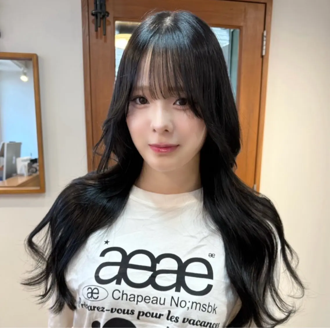 ロング カラー 黒髪 透明感カラー レイヤーカット カット ヘアカラー トリートメント EIGHT 濱田響のヘアスタイル
