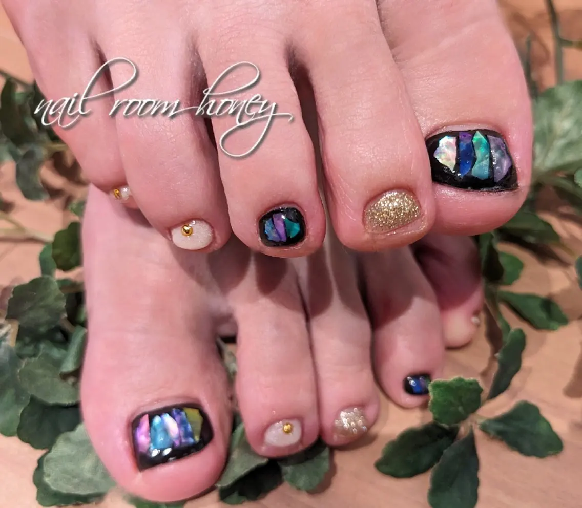 ネイル フットネイル ジェルネイル nail room  honeyのネイルデザイン