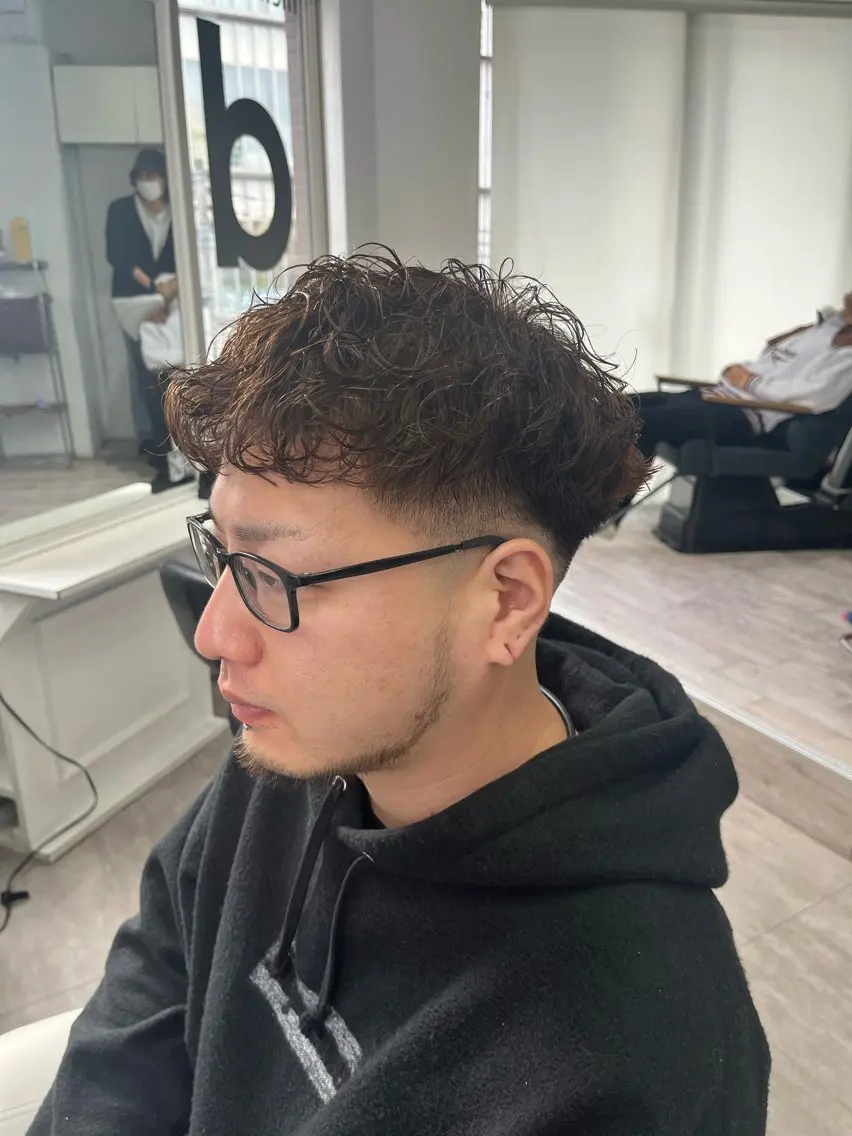 ショート パーマ メンズ カット パーマ トリートメント ヘアセット メンズ専門美容師店長 💈高橋和真💈のヘアスタイル