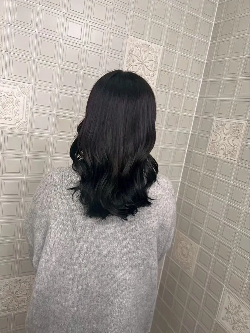セミロング カラー ヘアアレンジ ヘアカラー トリートメント すさき そうたのヘアスタイル