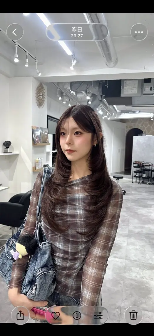 ロング カラー 🎀韓国レイヤー/シ ョート×透明感カラーのヘアスタイル