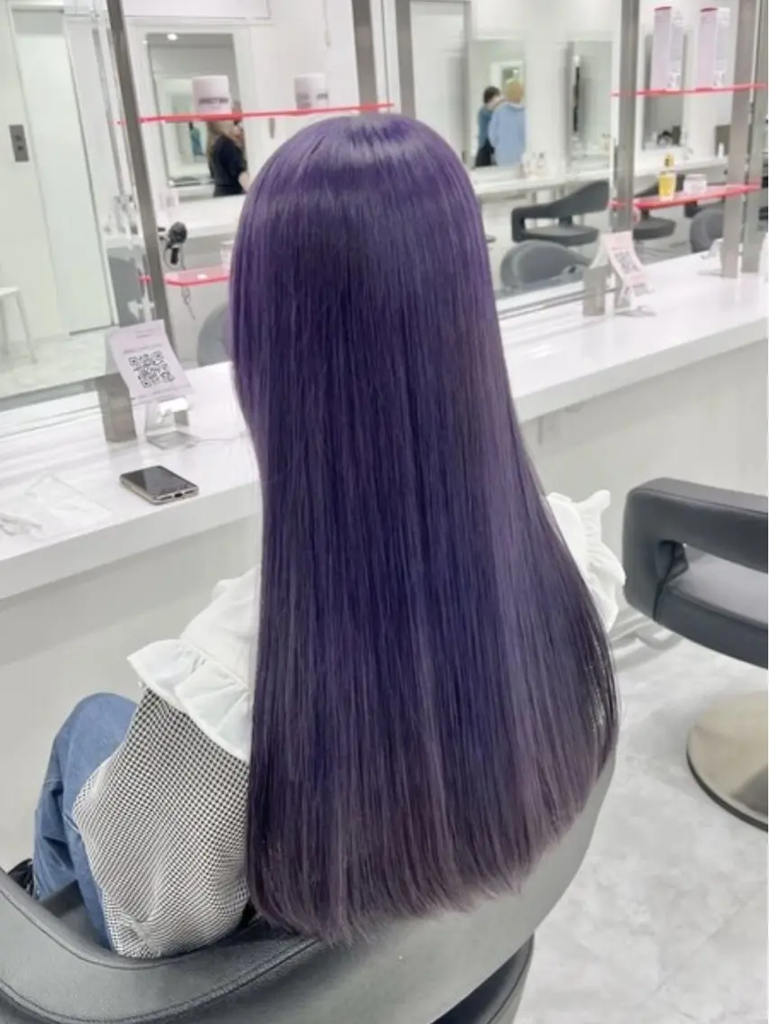 セミロング カラー ヘアアレンジ ブリーチ 透明感カラー ラベンダーカラー 学生 韓国風ヘア 🫧モテる💗ダメー ジレスハイトーン🫧のヘアスタイル
