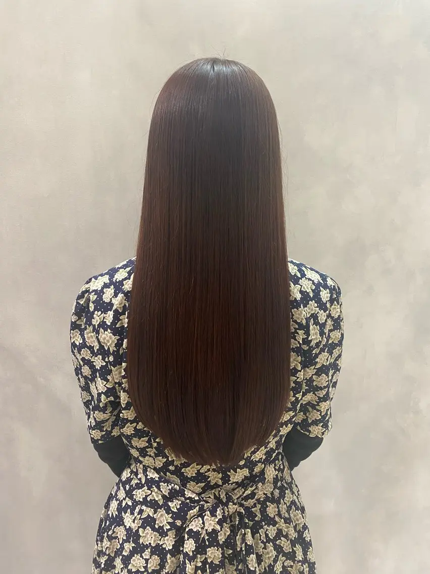 カラー ブリーチ ブラウンカラー ケアカラー ブリーチなしカラー パープルブラウン 松野 有美香のヘアスタイル