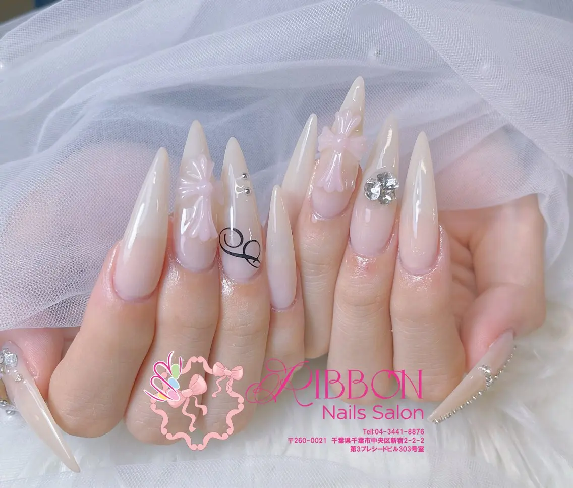 ネイル フットネイル フレンチネイル ジェルネイル マグネットネイル 持ち込み ハンドネイル Ribbonnail salonのネイルデザイン