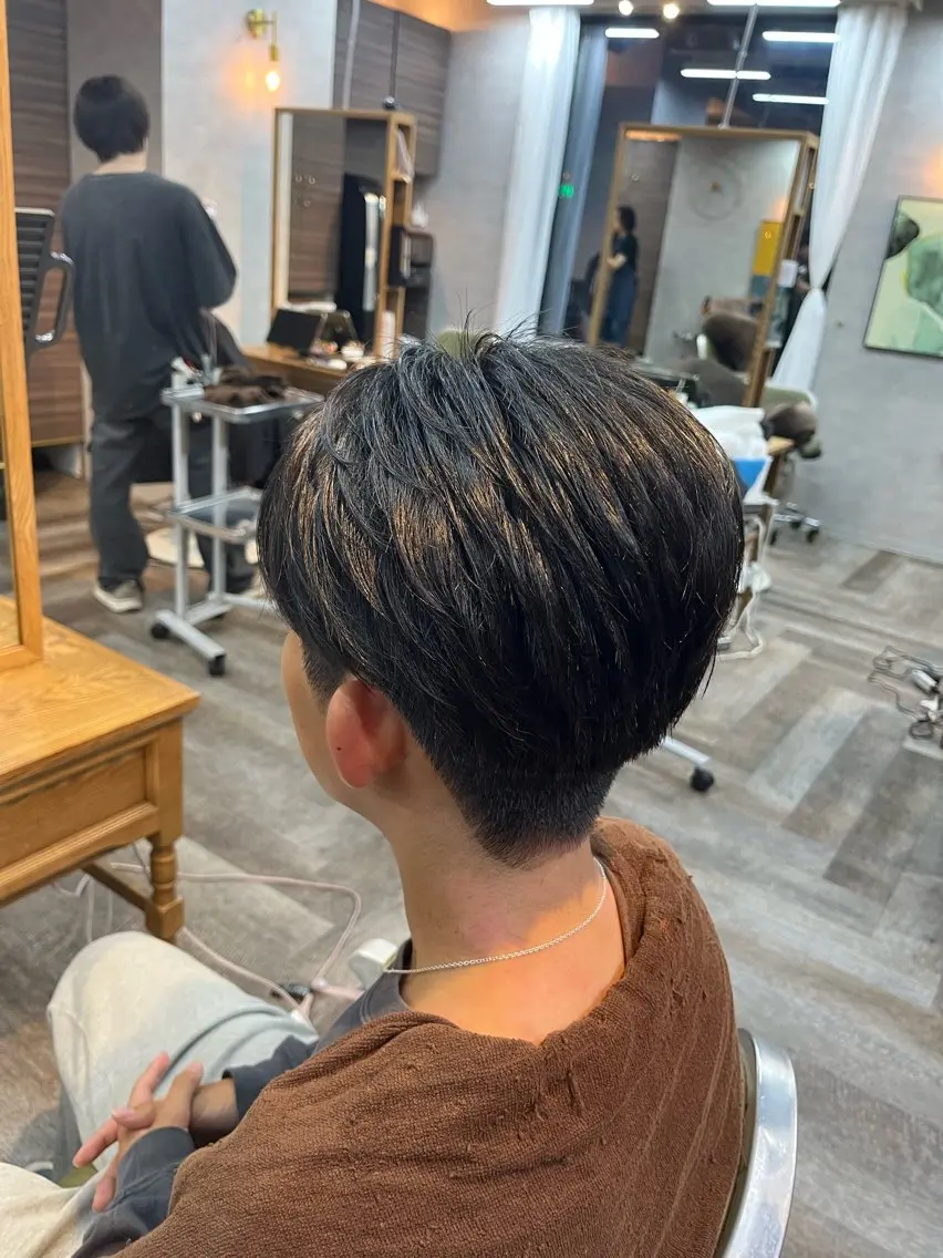 ショート カット 縮毛矯正⚡️カラー いいじまのヘアスタイル
