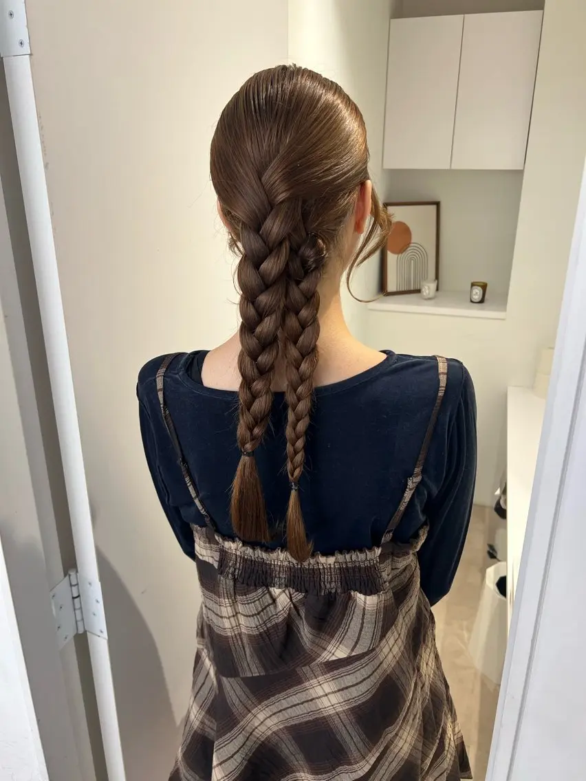 ヘアアレンジ ヘアセット アレンジ/ブラウン カラー HARU🕯のヘアスタイル