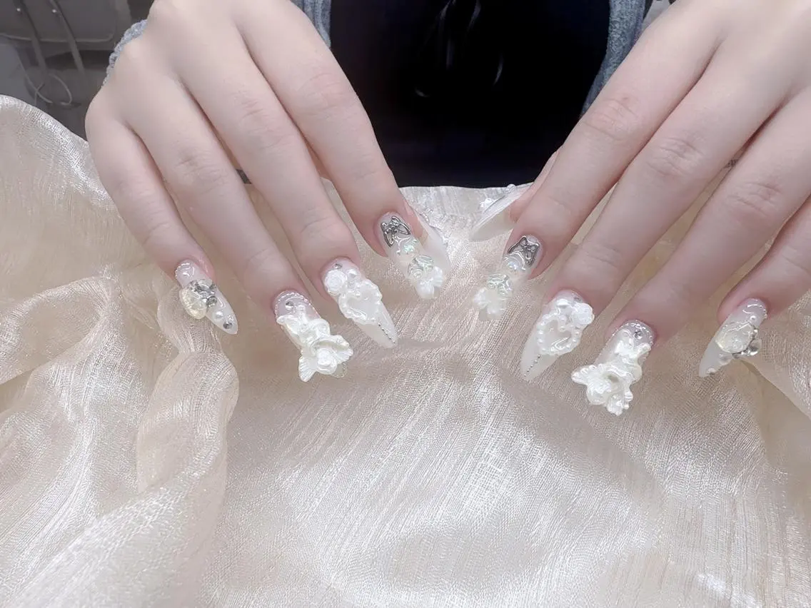 ネイル ハンドネイル Minminネイル 💅スイスイのネイルデザイン