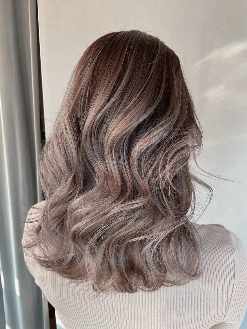 ロング ヘアカラー 下林 雅明のヘアスタイル