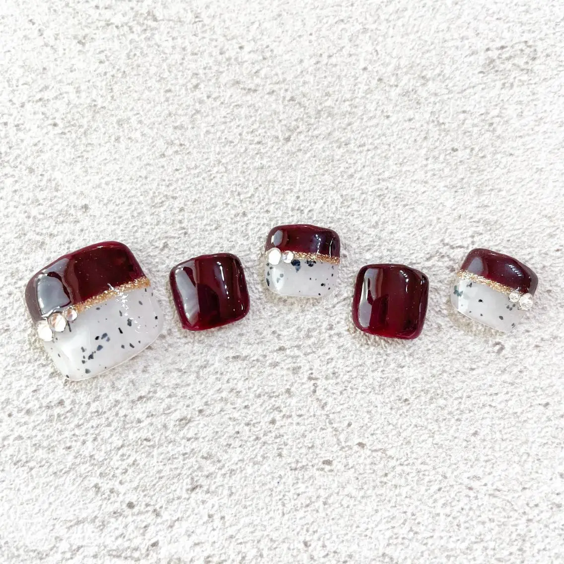 ネイル Tiary Nail Fのネイルデザイン