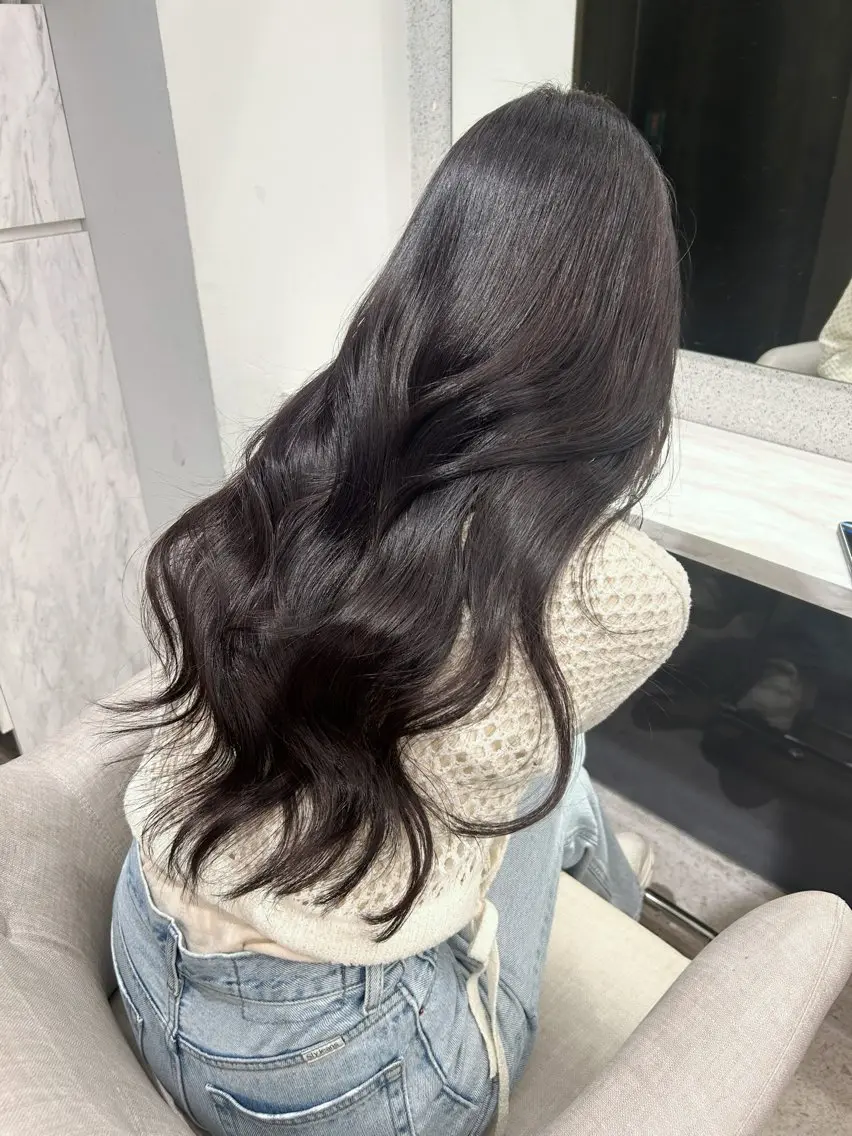 ロング カット ヘアカラー トリートメント ヘアセット 韓国風🤍 イワサキ　リコ🍒のヘアスタイル