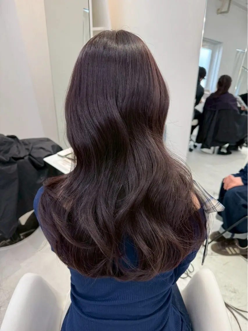 ロング カラー 透明感カラー ラベンダーカラー ヘアカラー 米野 寿利奈のヘアスタイル