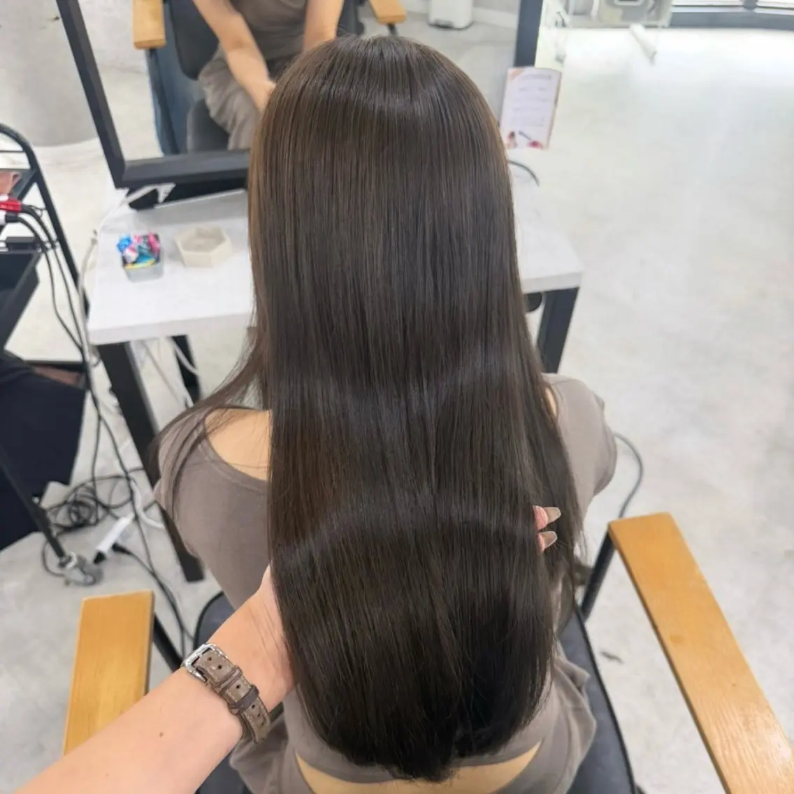 ロング ヘアカラー トリートメント 縮毛矯正\髪質改善 🫧拓都のヘアスタイル
