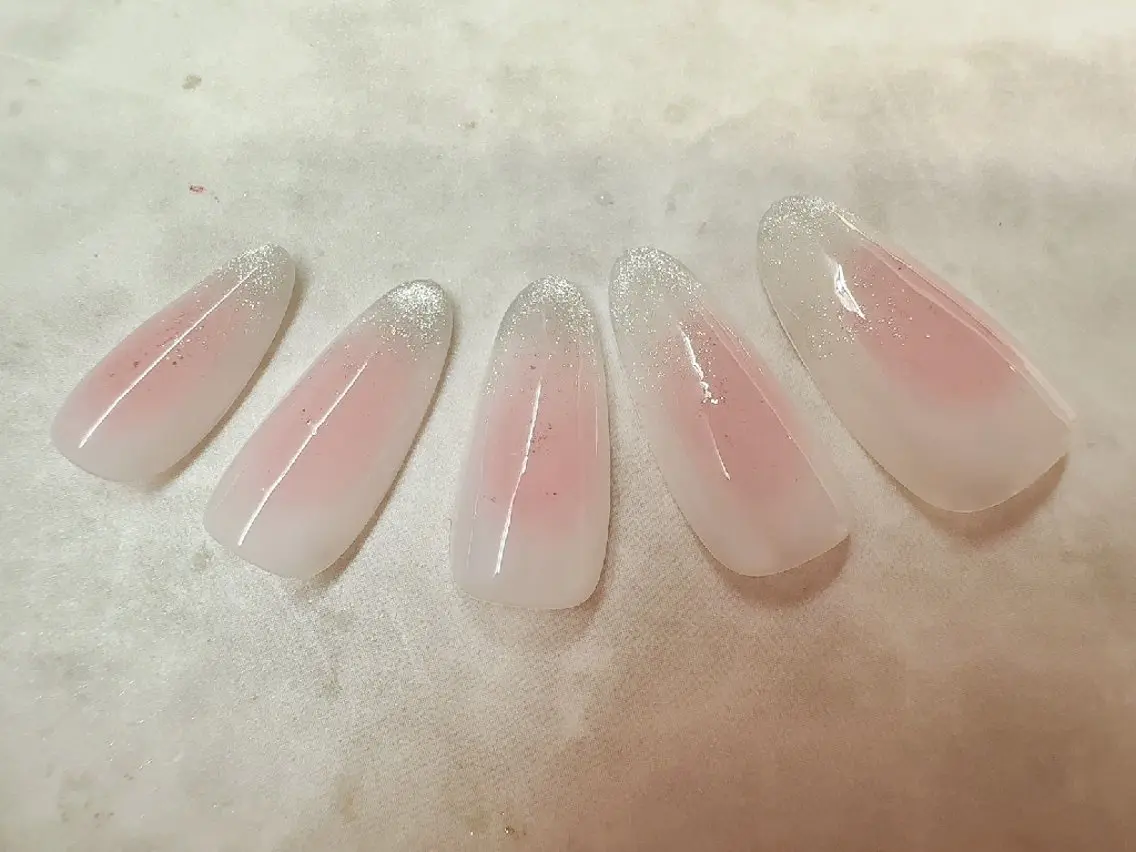 ネイル Nailsalon Graciasのネイルデザイン
