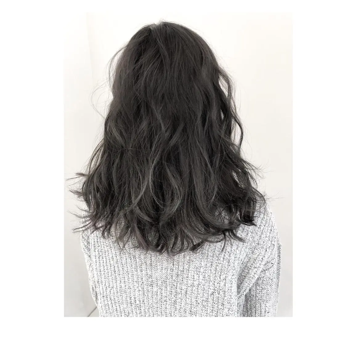 カラー 透明感カラー グレージュ ハイライトカラー ✂️小顔カット✂️ 山本有紀のヘアスタイル