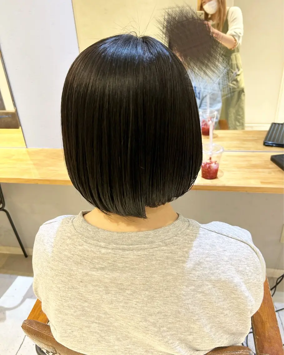 ショート カラー 透明感カラー エドルカラー 小川 優美のヘアスタイル