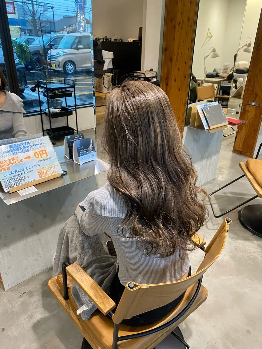 カラー 透明感カラー グレージュ tote. さくらのヘアスタイル