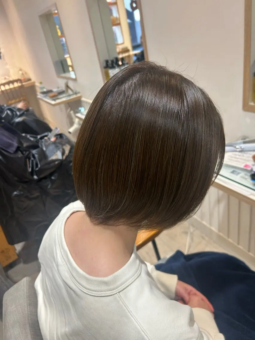ショート カラー ハイライトカラー ハイライト 大川 夏実のヘアスタイル