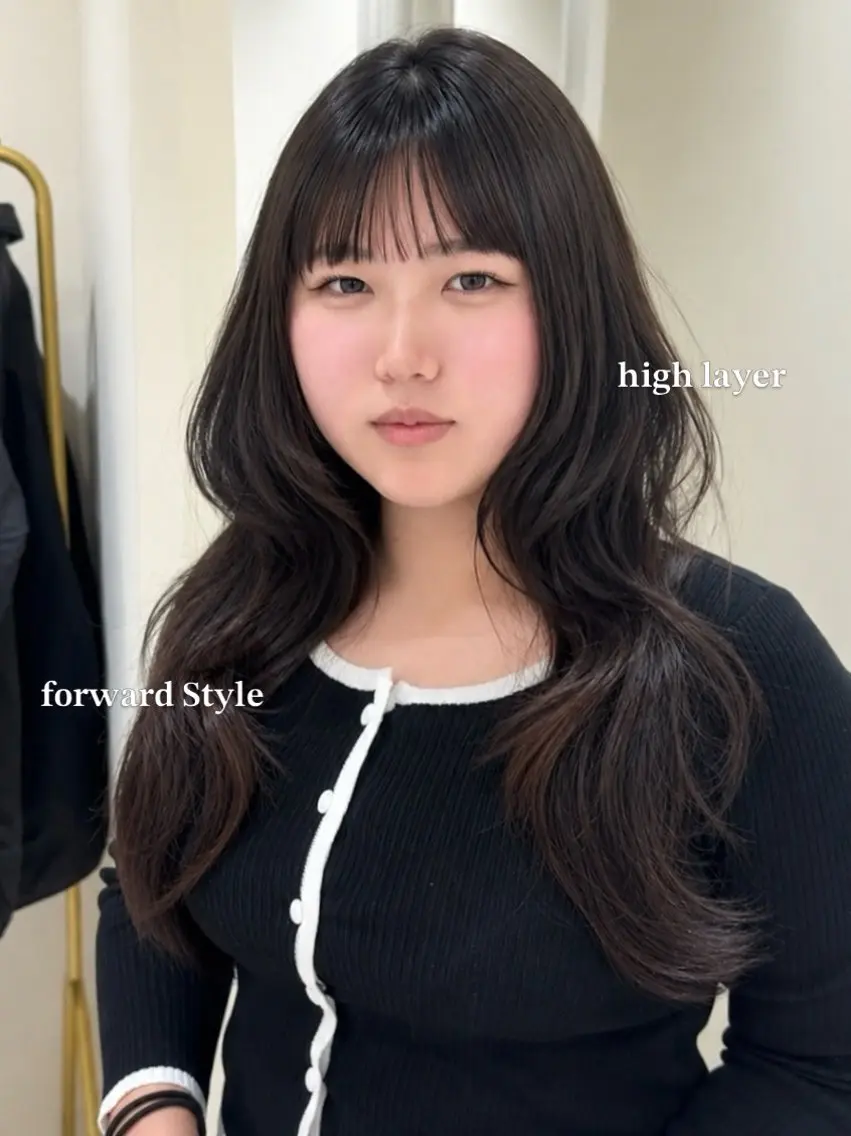 ロング カラー カット ワンカールで決まるレ イヤー/角岡泉希🩶のヘアスタイル