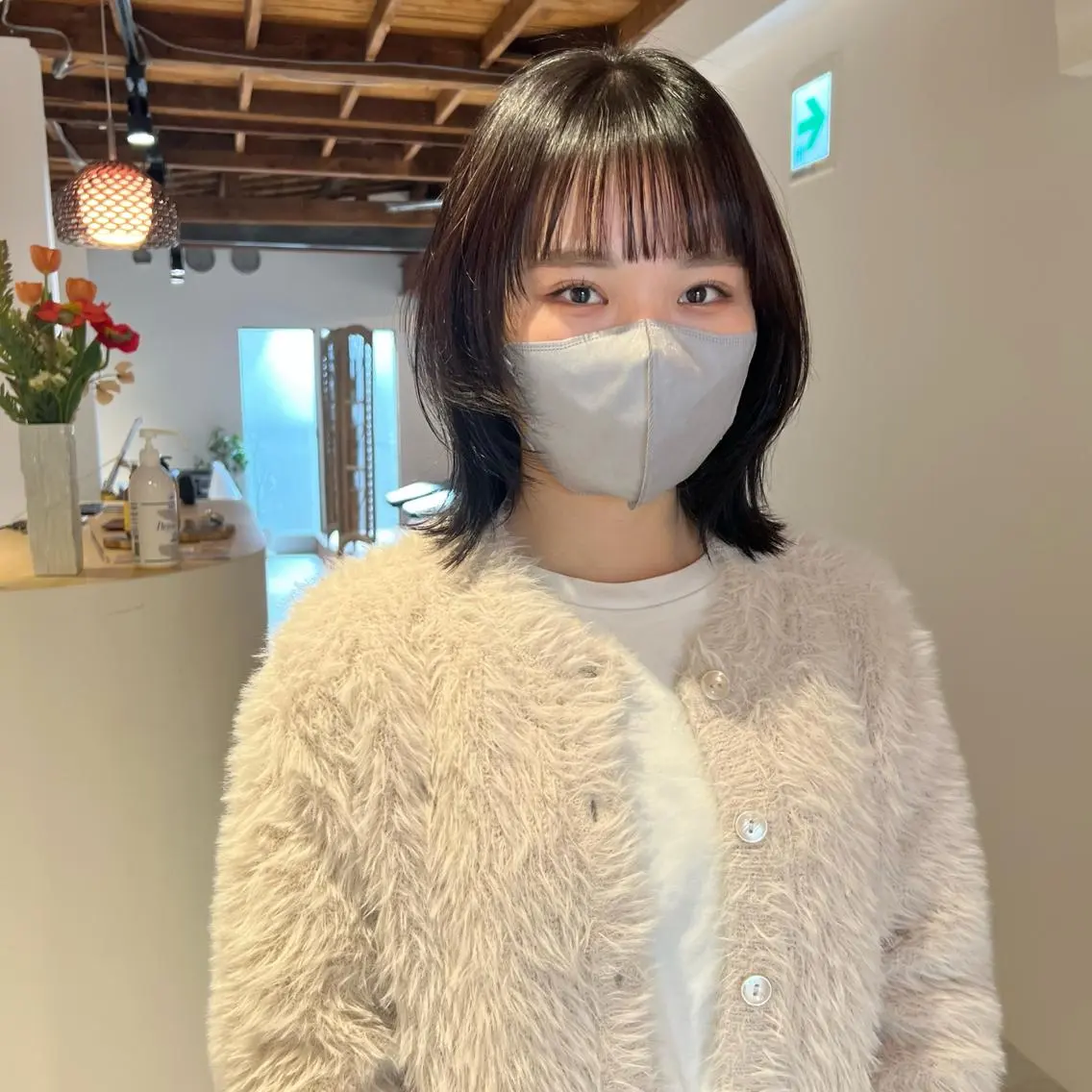 ミディアム io濱川 遥のヘアスタイル
