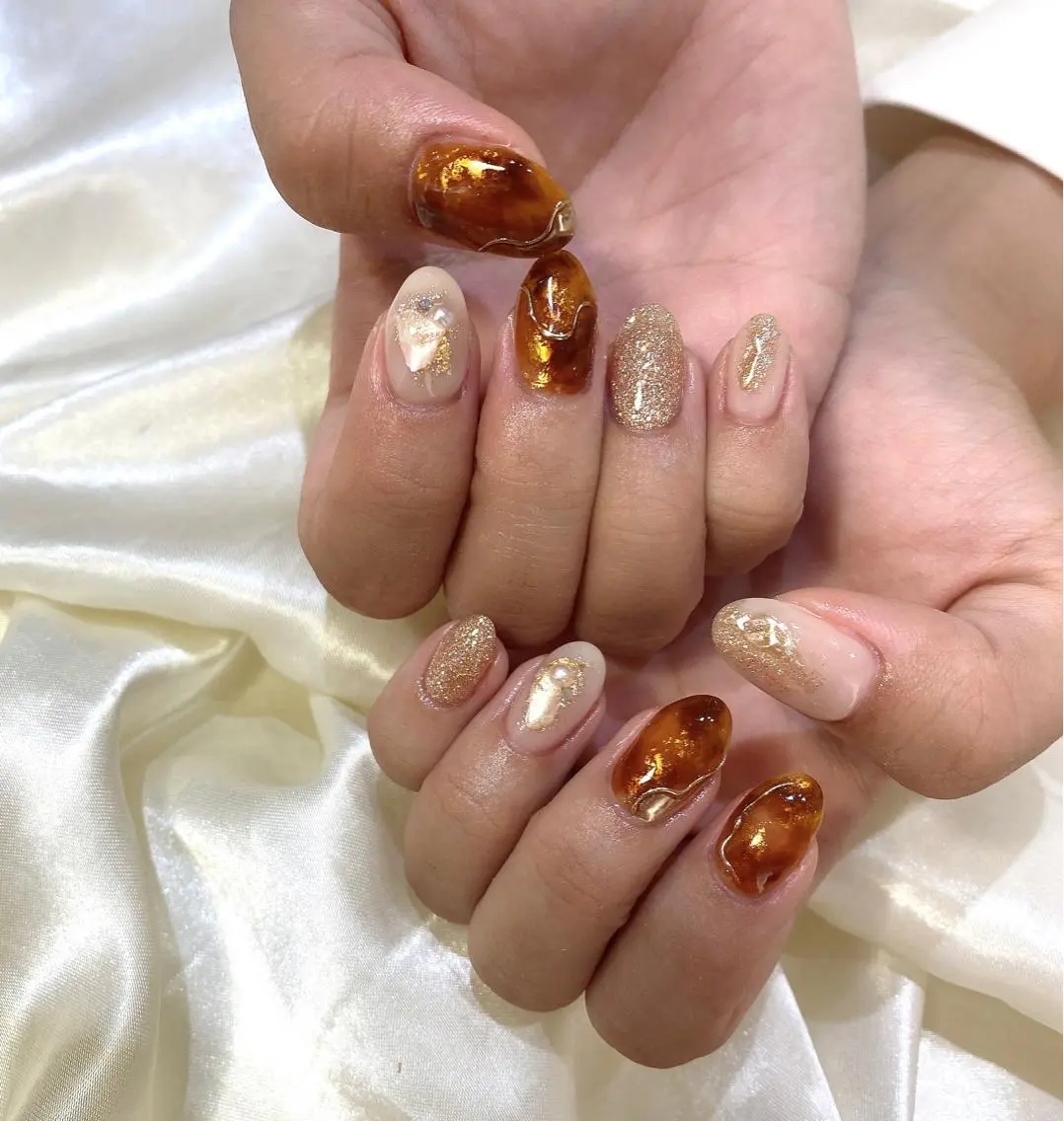 ネイル ハンドネイル 西岡 杏のネイルデザイン