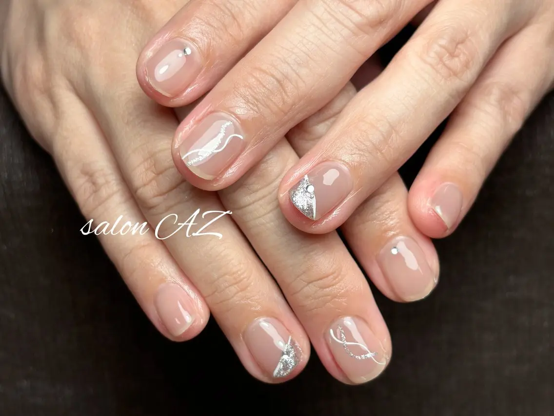 ネイル アートネイル 長さ出し フットネイル フレンチネイル ジェルネイル salon AZのネイルデザイン