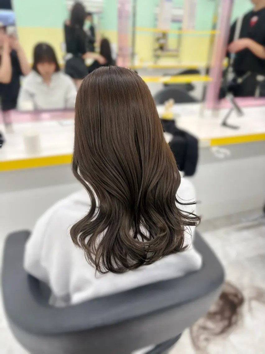ロング カラー ヘアカラー トリートメント ベージュ×レイヤー 🤎横浜/miu🤎のヘアスタイル