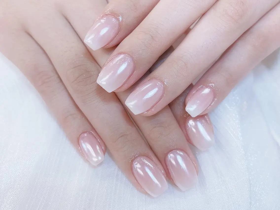 ネイル チークネイル 成人式 フレンチネイル グラデーション 氷ネイル・うるうるネイル ハンドネイル DUO MI nail salonのネイルデザイン
