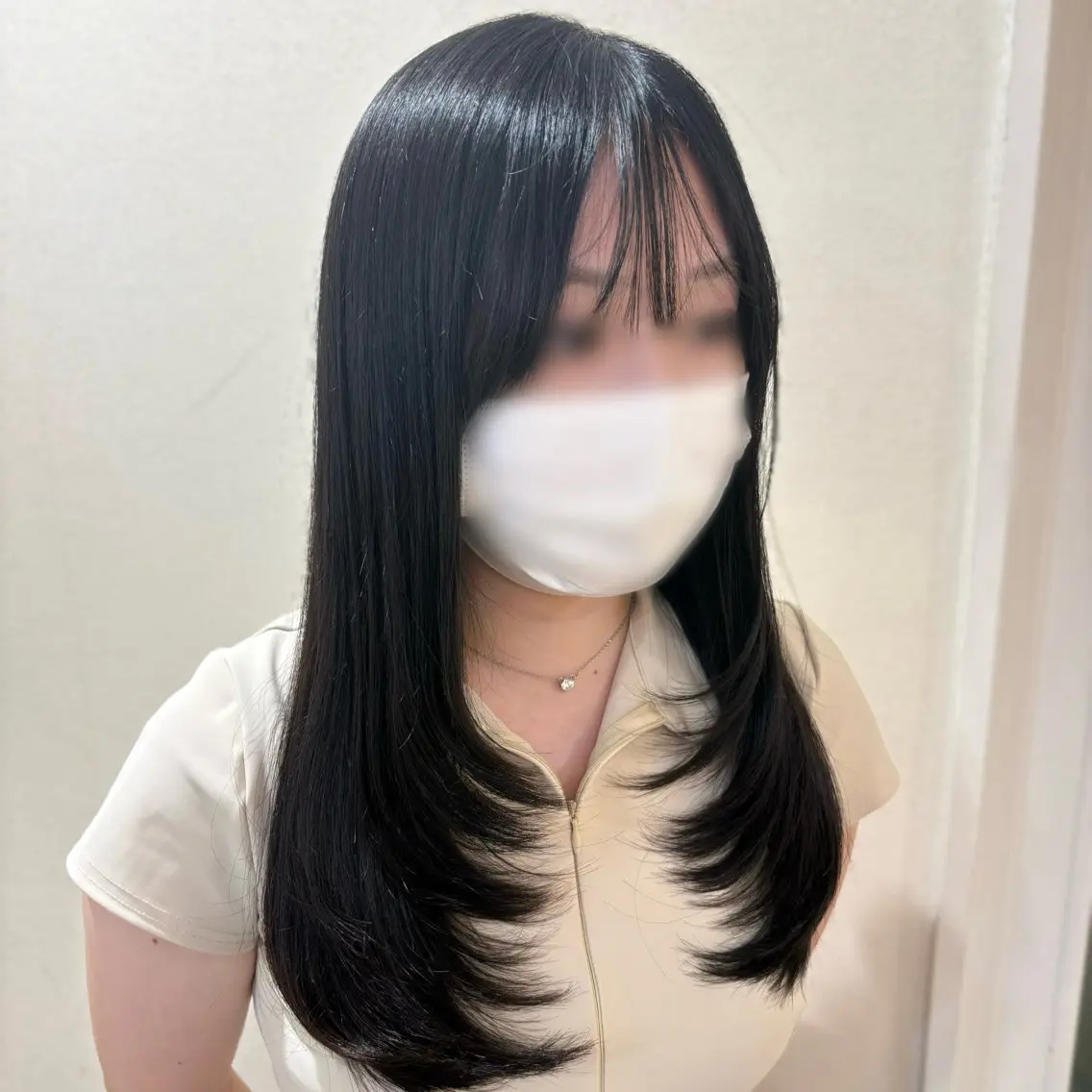 ロング カラー miku🧸 ／韓国艶髪のヘアスタイル