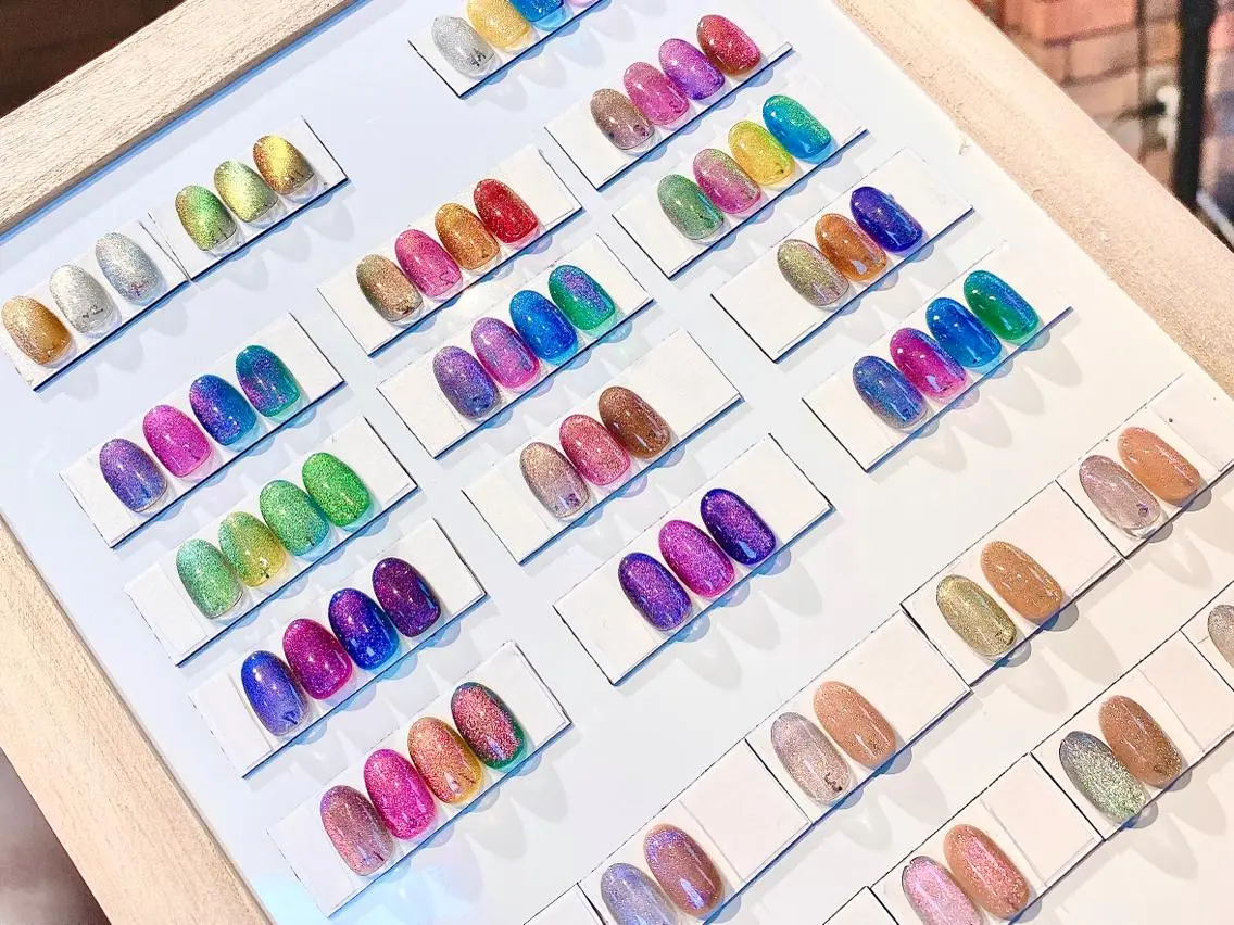 ネイル マグネットネイル ハンドネイル megu  / sōko nailのネイルデザイン