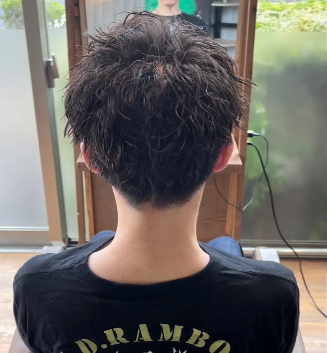 パーマ メンズ メンズパーマ ツイストスパイラルパーマ スパイラルパーマ 🌟パーマリスト 鈴木雄大🌟のヘアスタイル