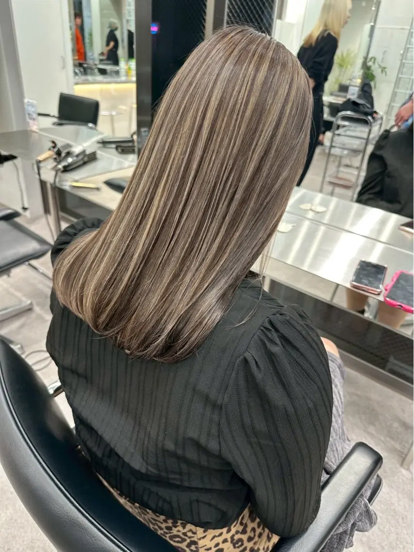 ミディアム カラー ヘアカラー カット無料 ✧︎* yuinaのヘアスタイル