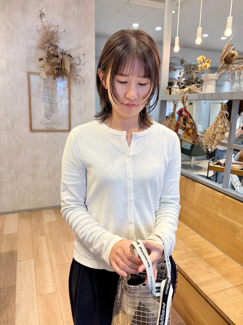 ミディアム カラー ボブレイヤー 透明感カラー ボブ レイヤーカット 吉原 由菜のヘアスタイル